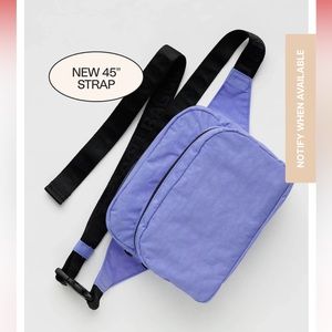 BAGGU Fanny Pack in Bluebell